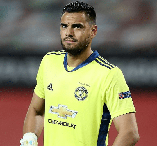 浙江稠州训练开放日，国际比赛日回应争议引欢呼，欧冠在即，赛程密集仍需轮换的简单介绍