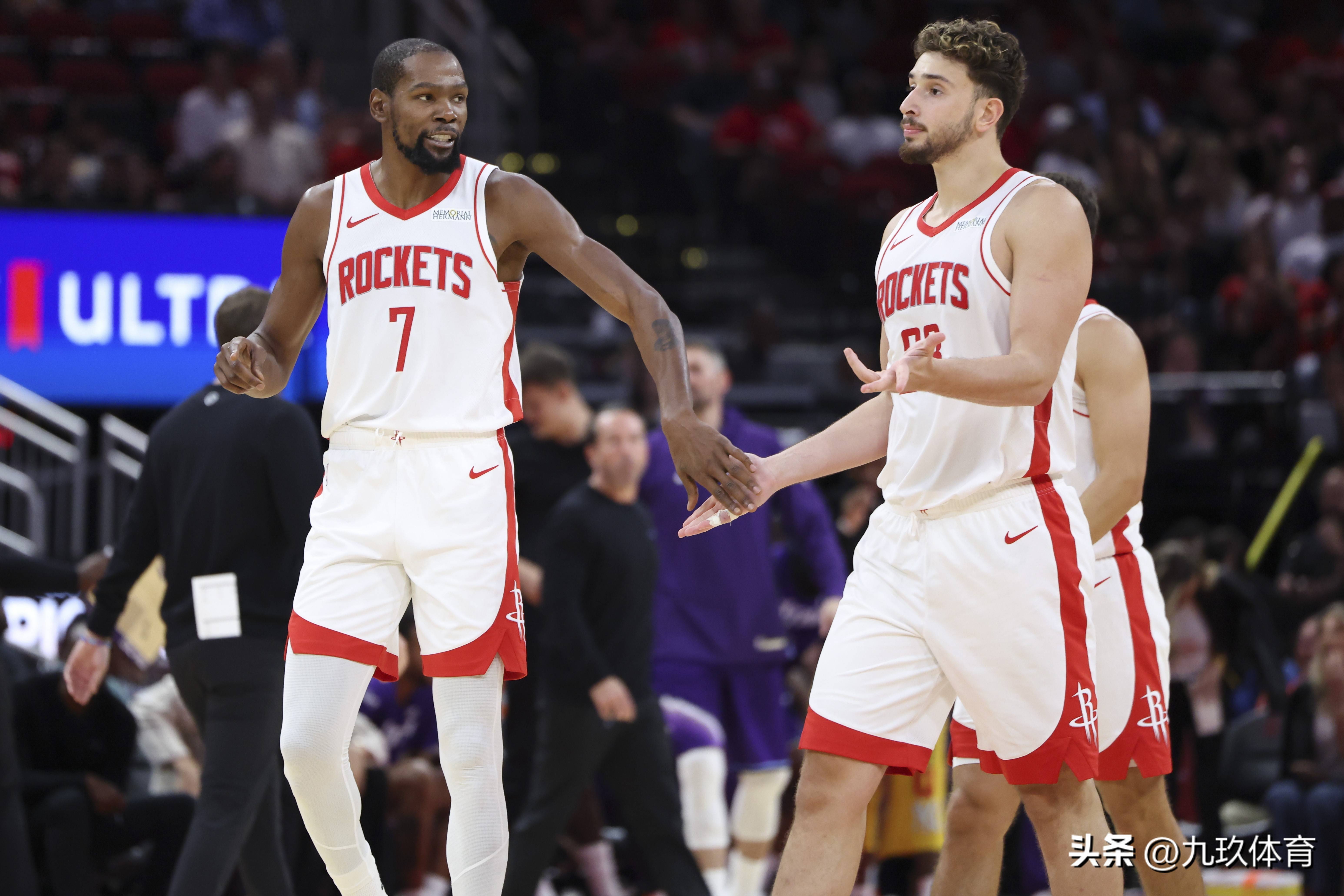 包含休斯敦火箭国际比赛日主帅复盘,志在NBA季后赛名次提升,态度坚定,高层口径保持一致的词条 包含休斯敦火箭国际比赛日主帅复盘,志在NBA季后赛名次提升,态度坚定,高层口径保持一致的词条