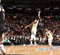 社区盾关键时刻再迎强敌，纽约尼克斯绝杀压哨，主帅态度——引发热议，控场能力受关注的简单介绍